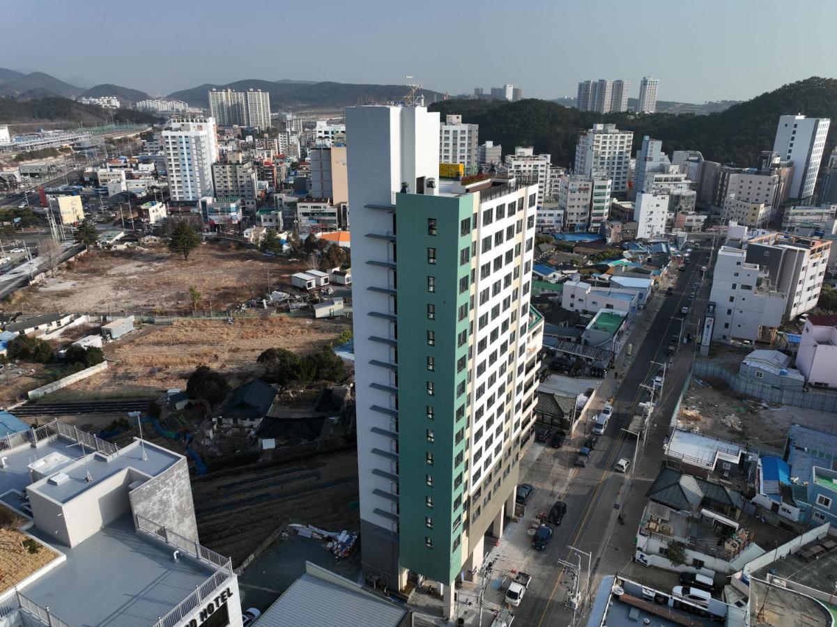 The First Ocean Songjeong Hotel Busan Exterior photo